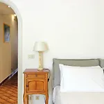 Suity I Cozy Coronari Rom
